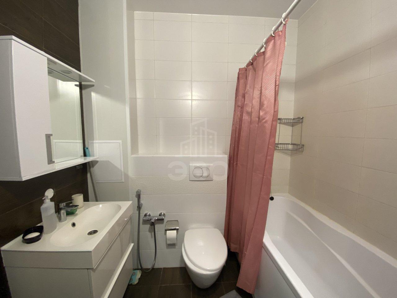 однокомнатная квартира в Санкт-Петербурге по адресу: Верхне-Каменская ул., 3, к 1