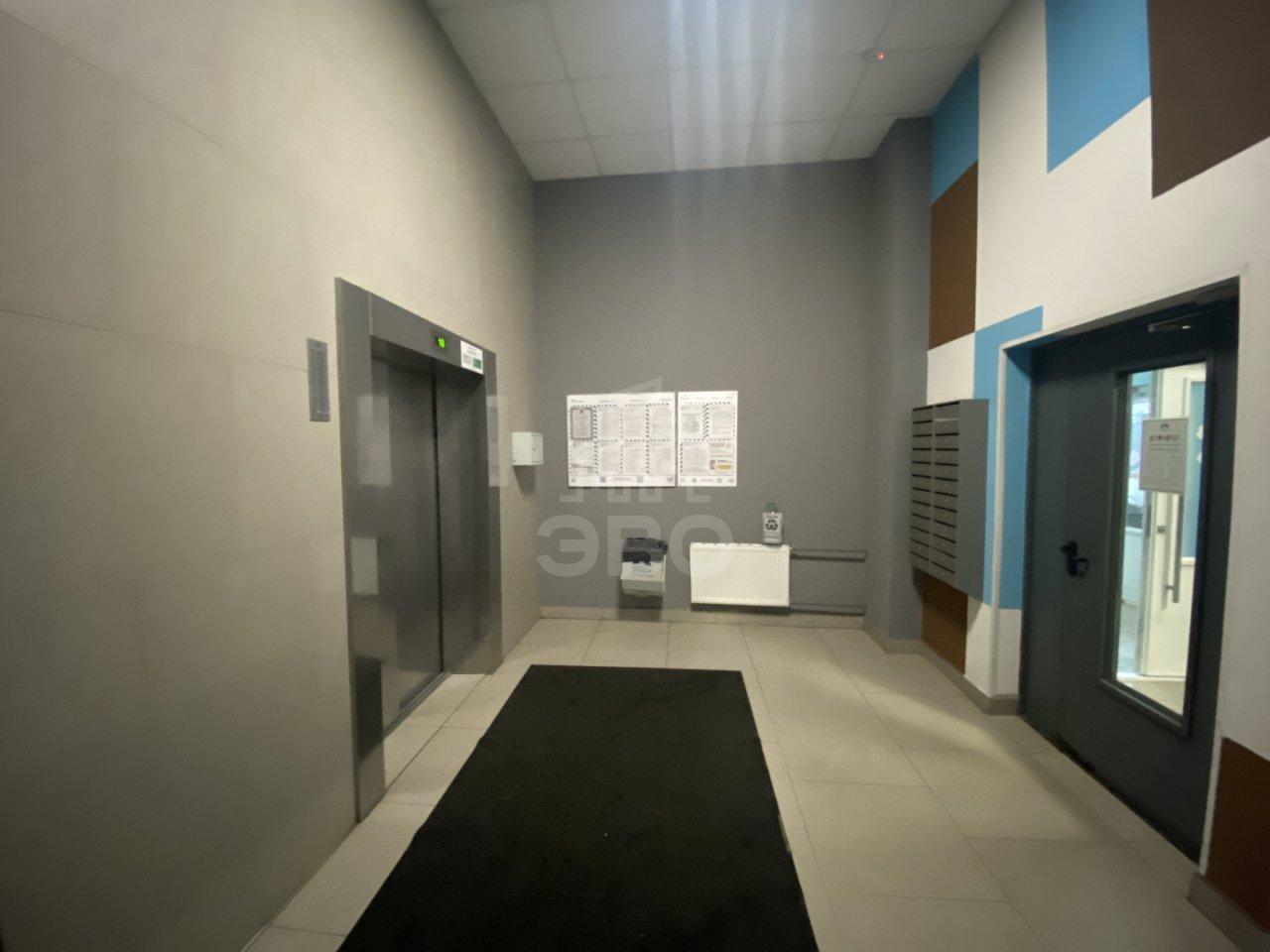 однокомнатная квартира в Санкт-Петербурге по адресу: Верхне-Каменская ул., 3, к 1