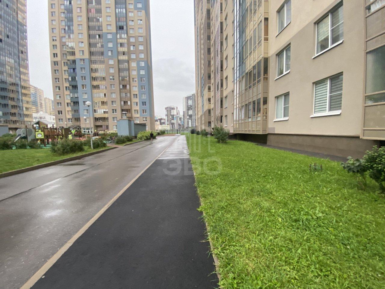 однокомнатная квартира в Санкт-Петербурге по адресу: Верхне-Каменская ул., 3, к 1