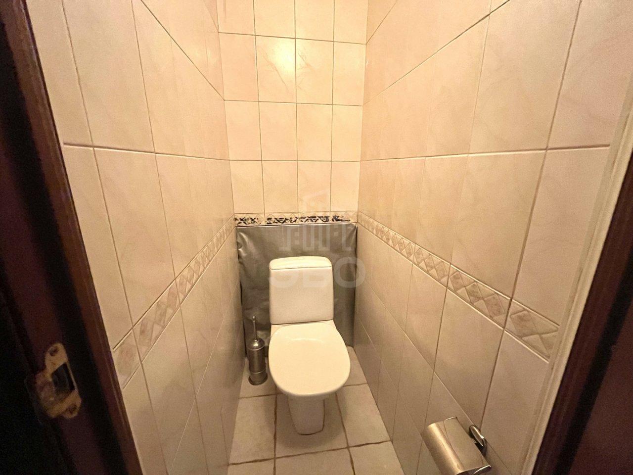 трехкомнатная квартира в Санкт-Петербурге по адресу: Большевиков проспект, 33, литера А