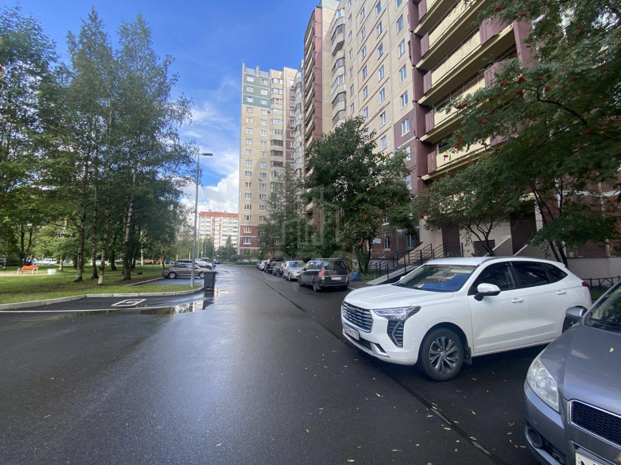 однокомнатная квартира в Санкт-Петербурге по адресу: Планерная ул., 71, к 4