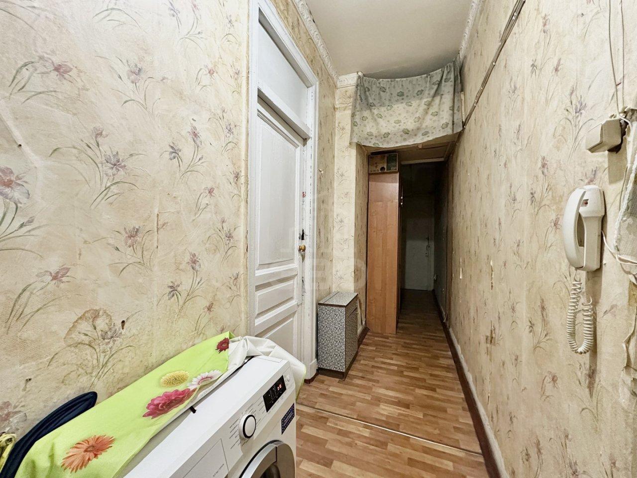 комната в Санкт-Петербурге по адресу: Плуталова ул., 15