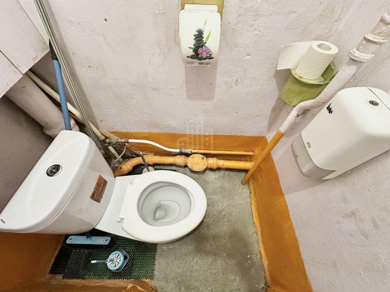 комната в Санкт-Петербурге по адресу: Плуталова ул., 15