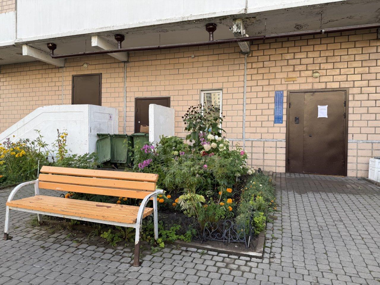 однокомнатная квартира в Санкт-Петербурге по адресу: Королёва проспект, 69