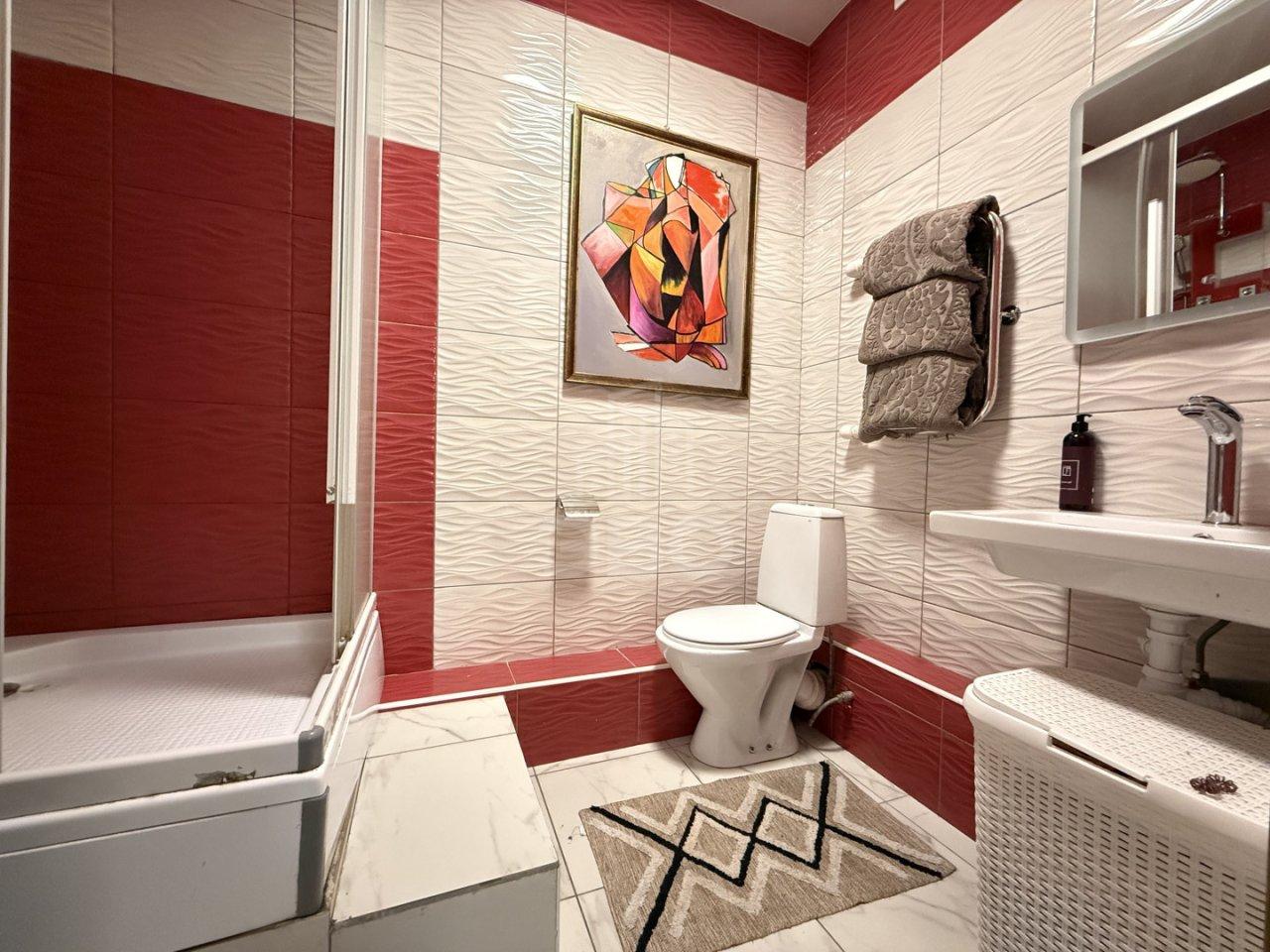 однокомнатная квартира в Санкт-Петербурге по адресу: Королёва проспект, 69