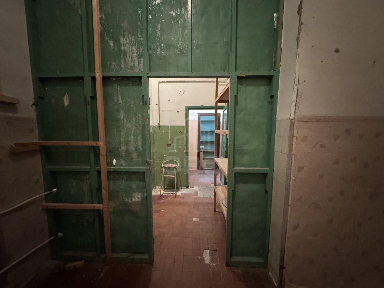 коммерция в Санкт-Петербурге по адресу: Ивановская ул., 17