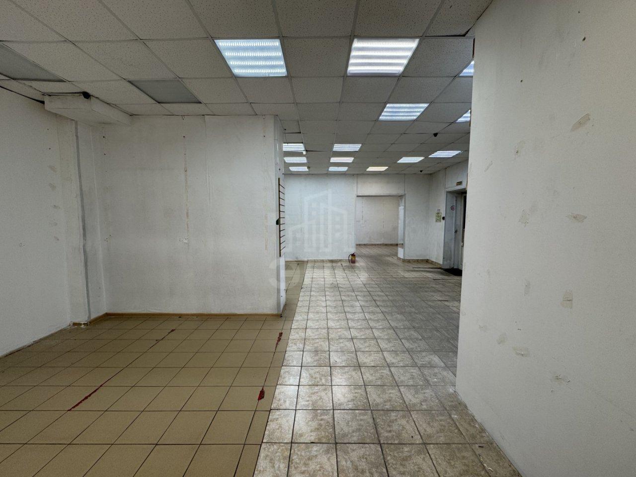 коммерция в Санкт-Петербурге по адресу: Ивановская ул., 17