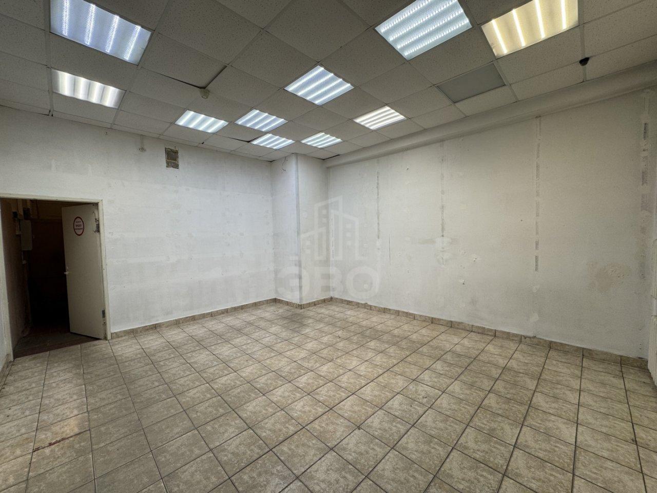 коммерция в Санкт-Петербурге по адресу: Ивановская ул., 17