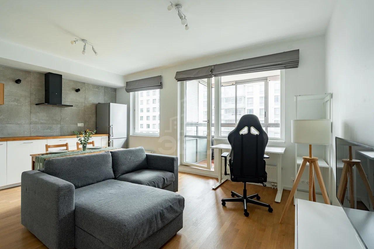 однокомнатная квартира в Санкт-Петербурге по адресу: Аптекарский пер., 18