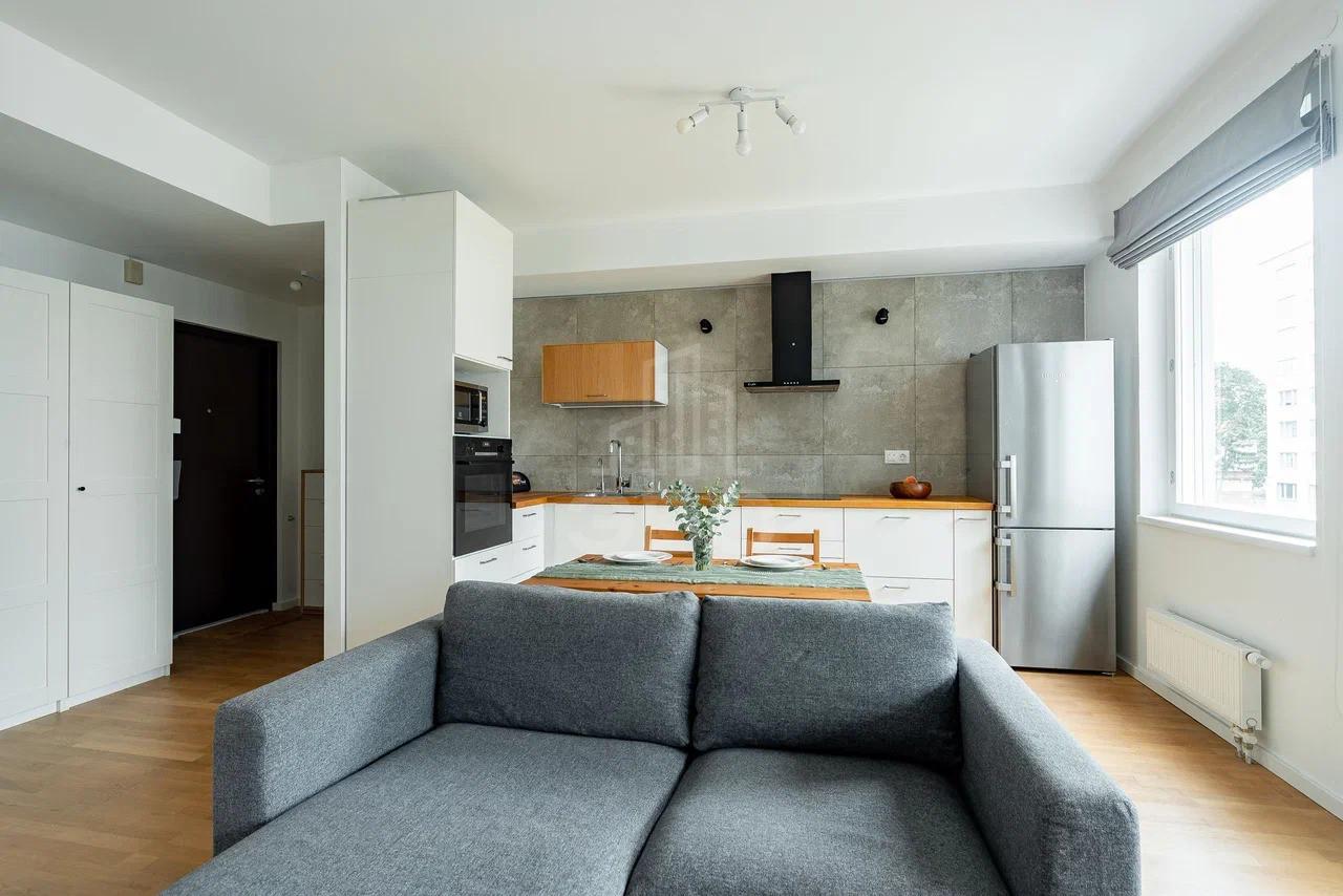 однокомнатная квартира в Санкт-Петербурге по адресу: Аптекарский пер., 18