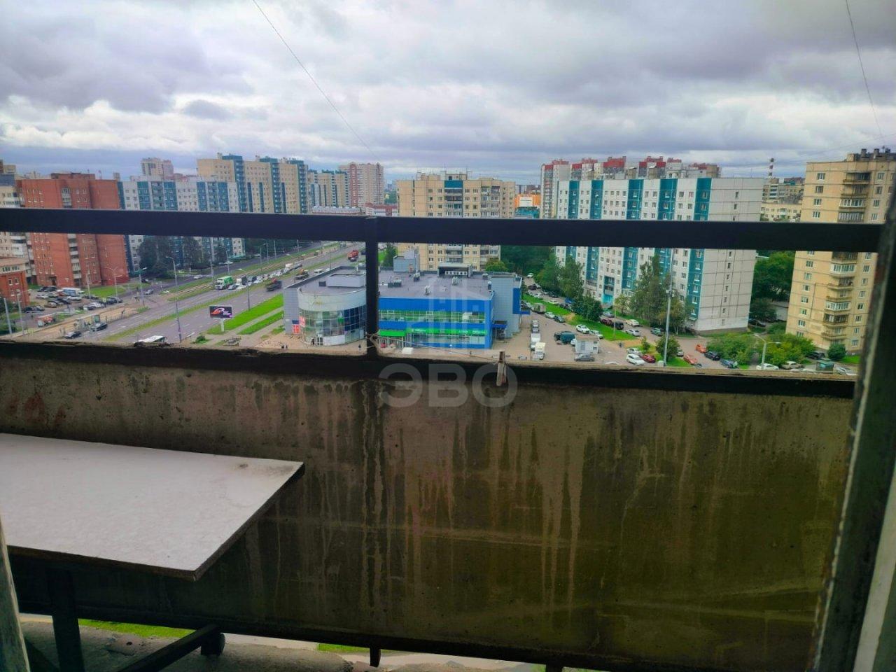 двухкомнатная квартира в Санкт-Петербурге по адресу: Наставников проспект, 21