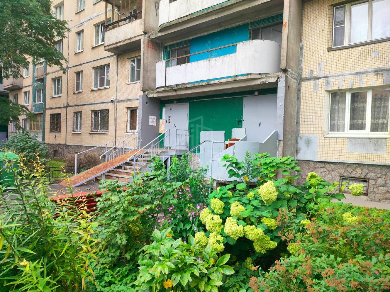 двухкомнатная квартира в Санкт-Петербурге по адресу: Наставников проспект, 21