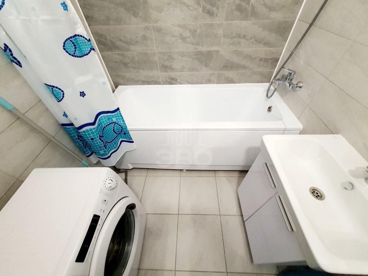 однокомнатная квартира в Санкт-Петербурге по адресу: Плесецкая ул., 2