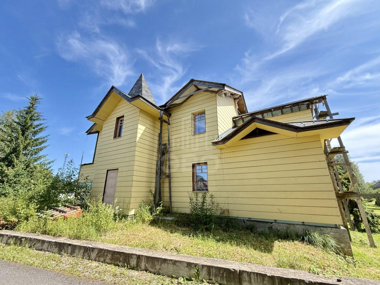 загородная недвижимость в Санкт-Петербурге по адресу: 4-я линия