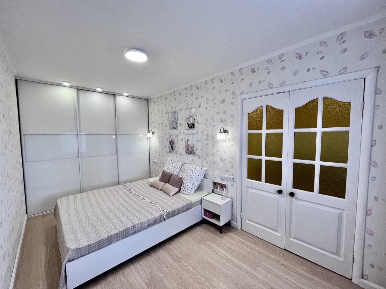 двухкомнатная квартира в Санкт-Петербурге по адресу: Новосмоленская наб., 1