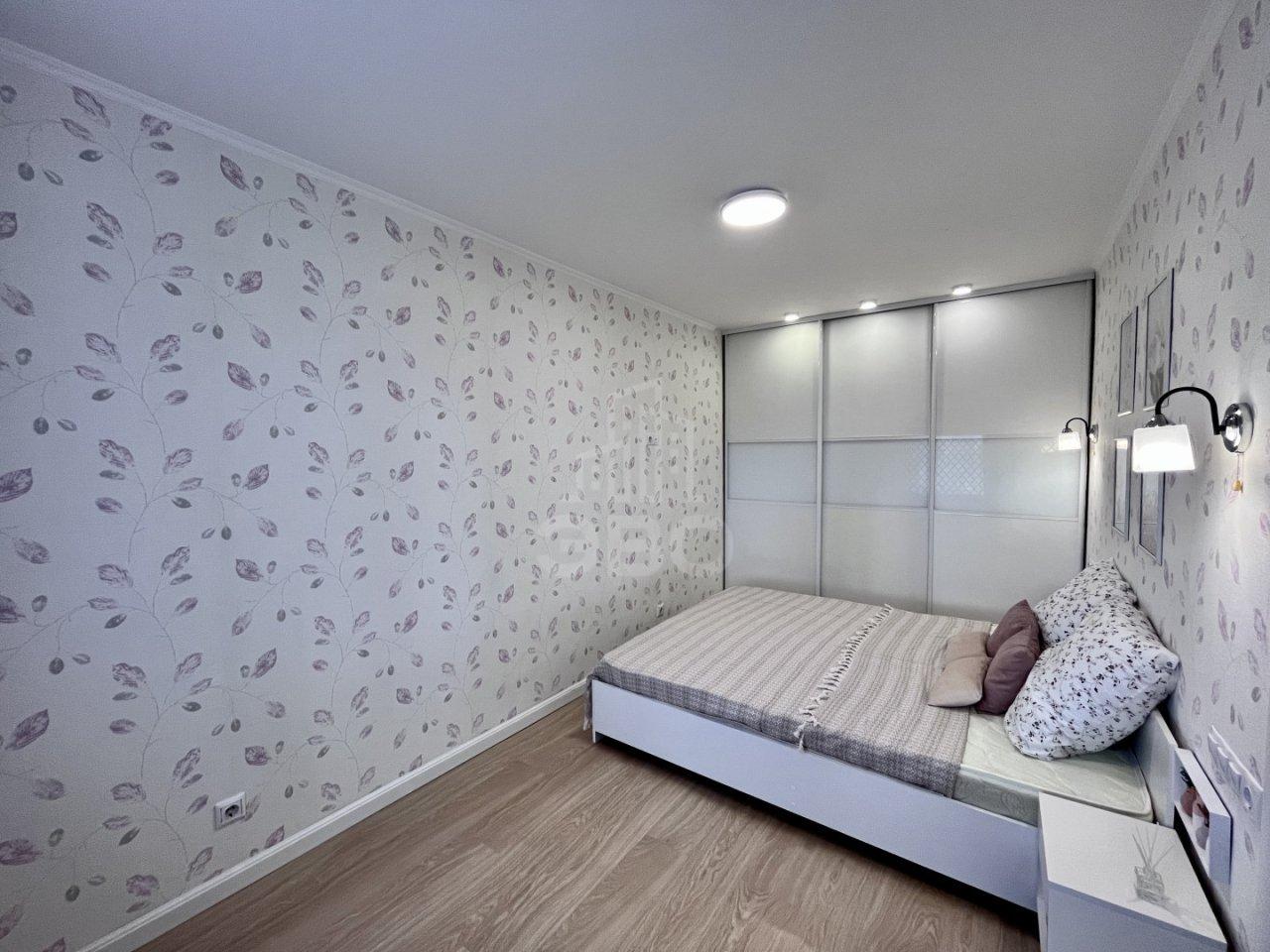 двухкомнатная квартира в Санкт-Петербурге по адресу: Новосмоленская наб., 1