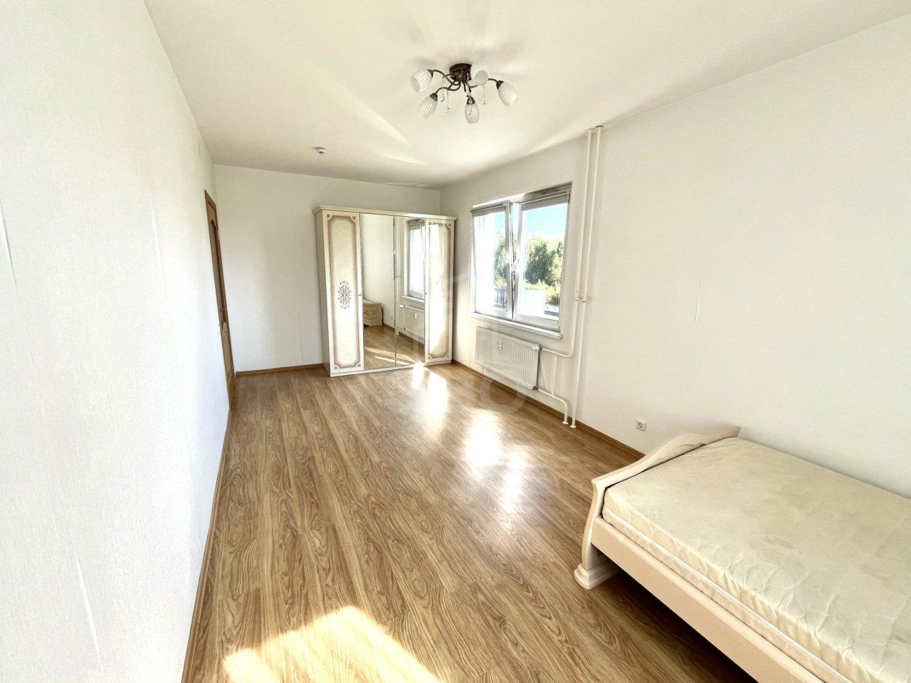 двухкомнатная квартира в Санкт-Петербурге по адресу: Парашютная ул., 61, к 4, строение 1