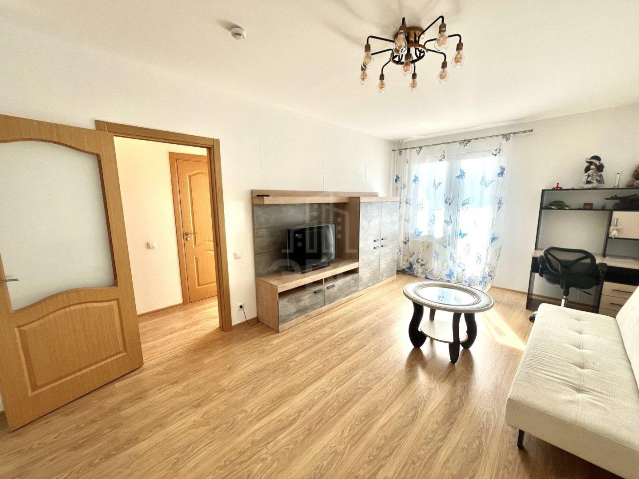 двухкомнатная квартира в Санкт-Петербурге по адресу: Парашютная ул., 61, к 4, строение 1