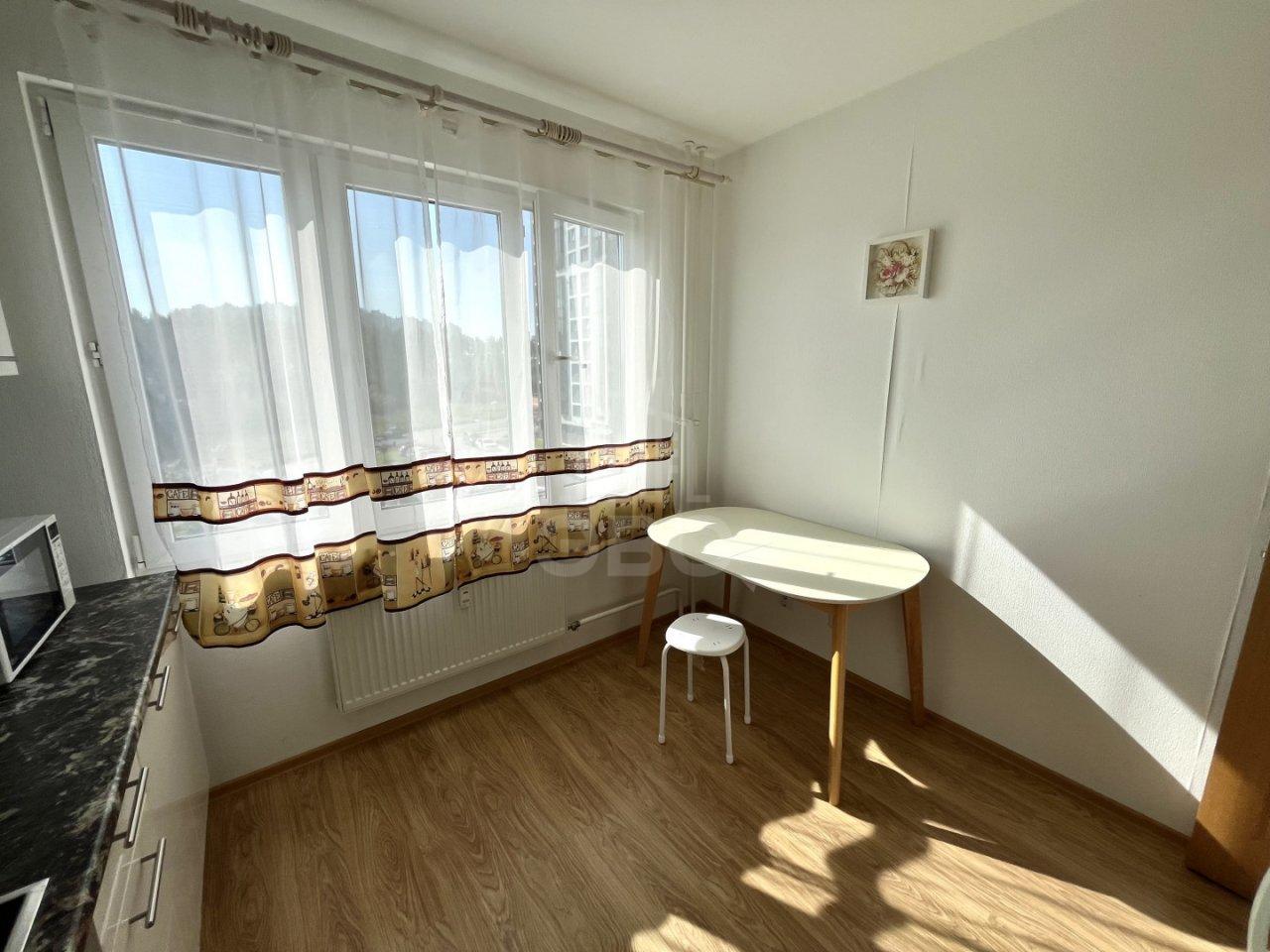 двухкомнатная квартира в Санкт-Петербурге по адресу: Парашютная ул., 61, к 4, строение 1