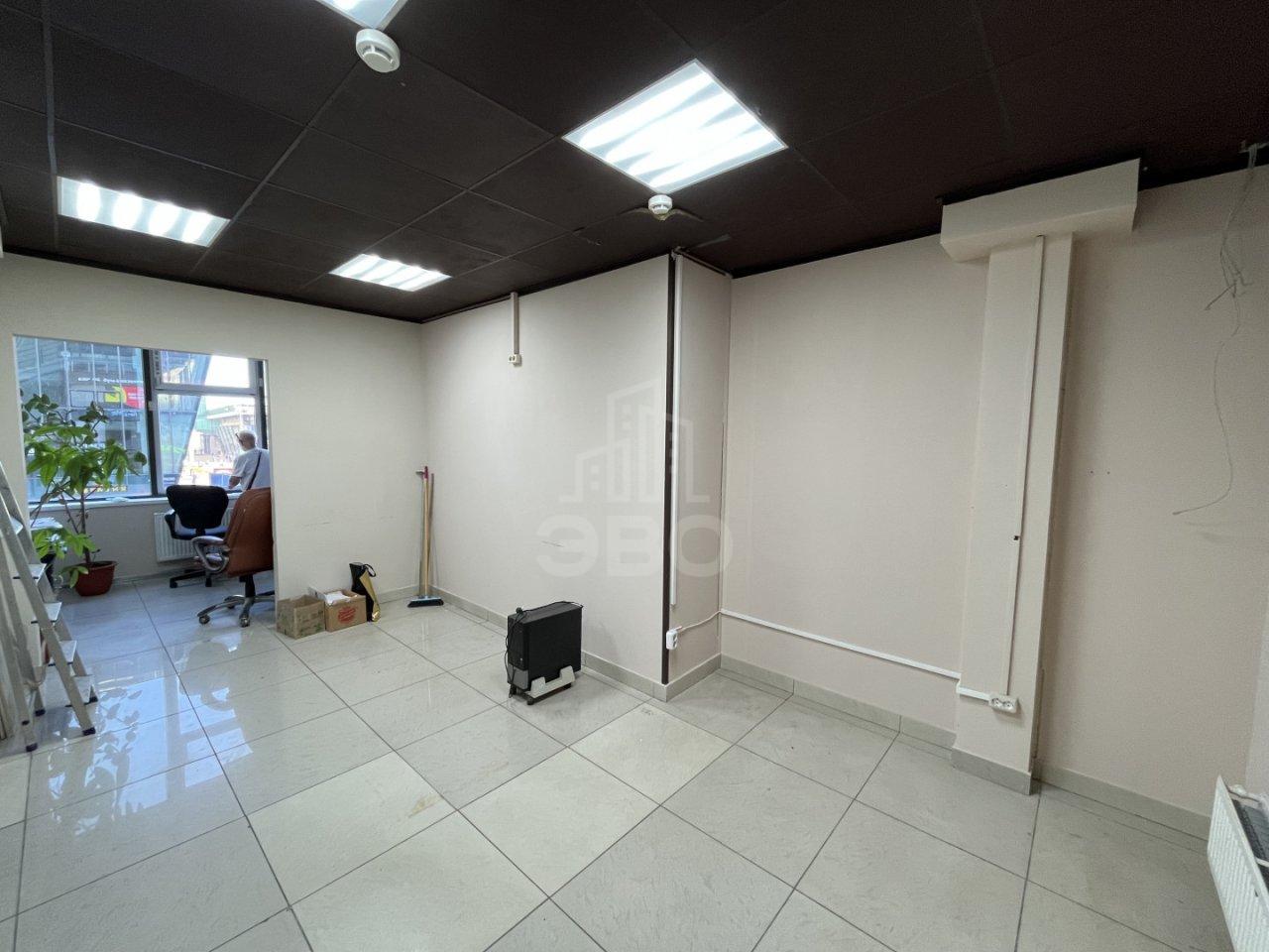 коммерция в Санкт-Петербурге по адресу: Уткин проспект, 13, к 15