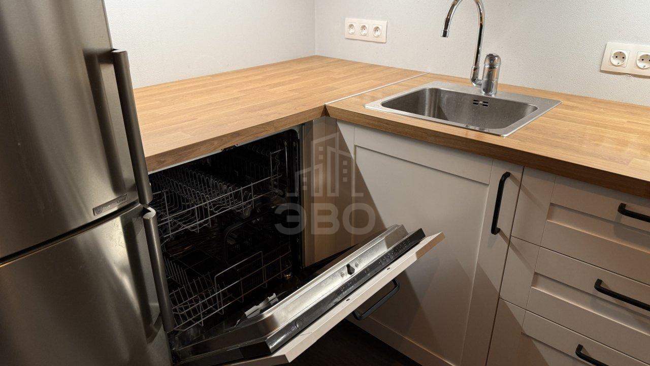 трехкомнатная квартира в Санкт-Петербурге по адресу: Коллонтай ул., 24, к 2, литера А