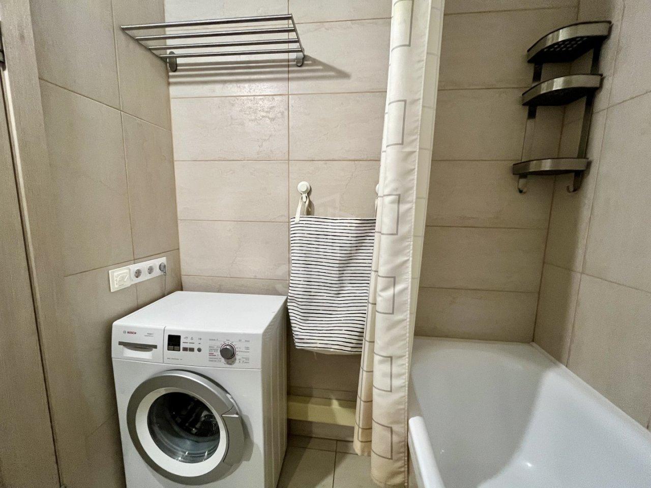 однокомнатная квартира в Санкт-Петербурге по адресу: Малая Бухарестская ул., 12, строение 1