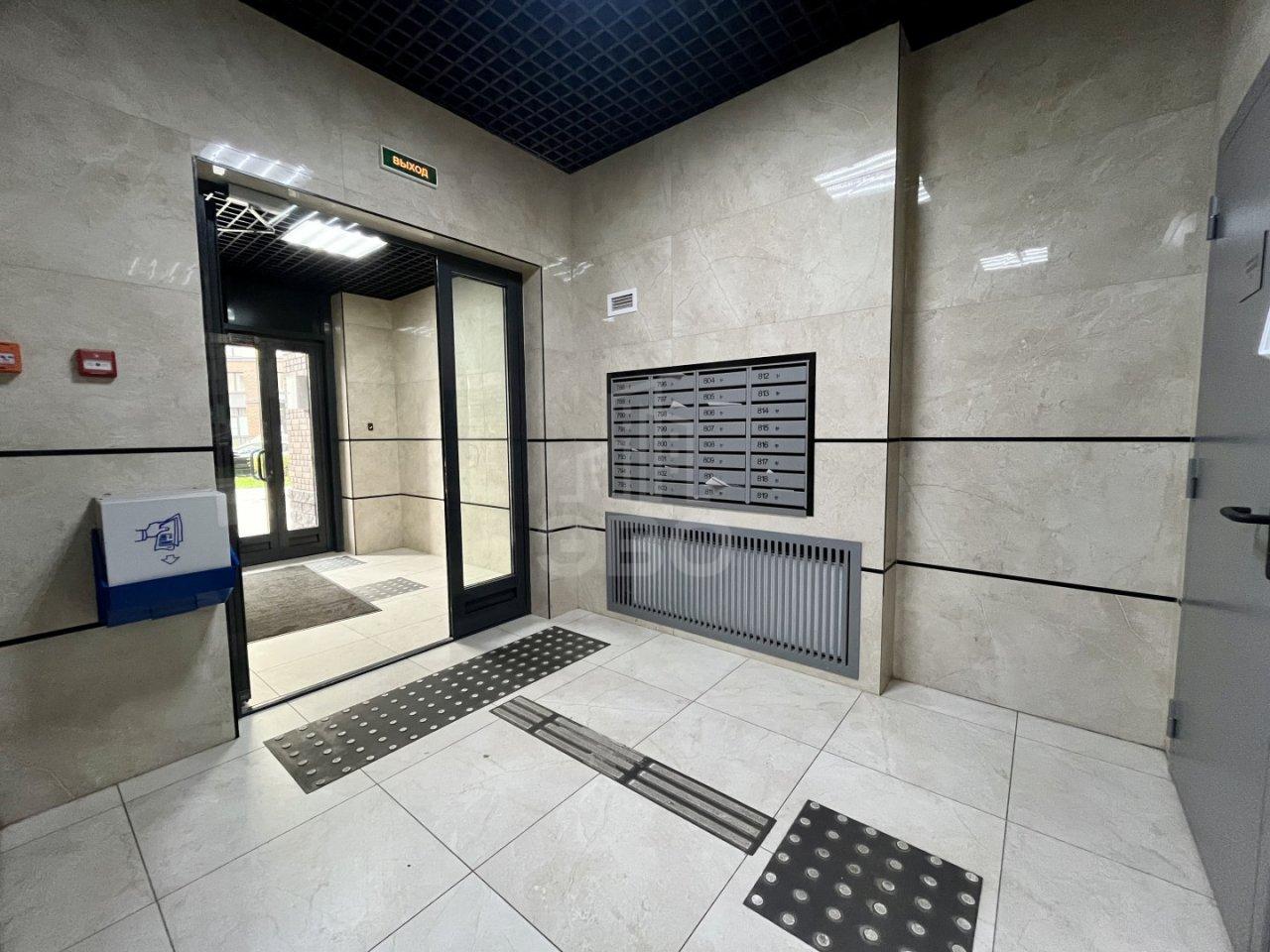 однокомнатная квартира в Санкт-Петербурге по адресу: Малая Бухарестская ул., 12, строение 1