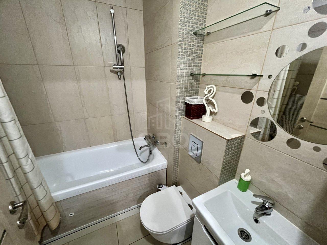 однокомнатная квартира в Санкт-Петербурге по адресу: Малая Бухарестская ул., 12, строение 1