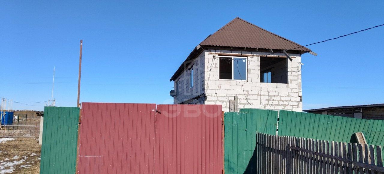 загородная недвижимость в Ленинградской области по адресу: Ленинградская область, Волосовский район, Холоповицы д., д.41, литер Б