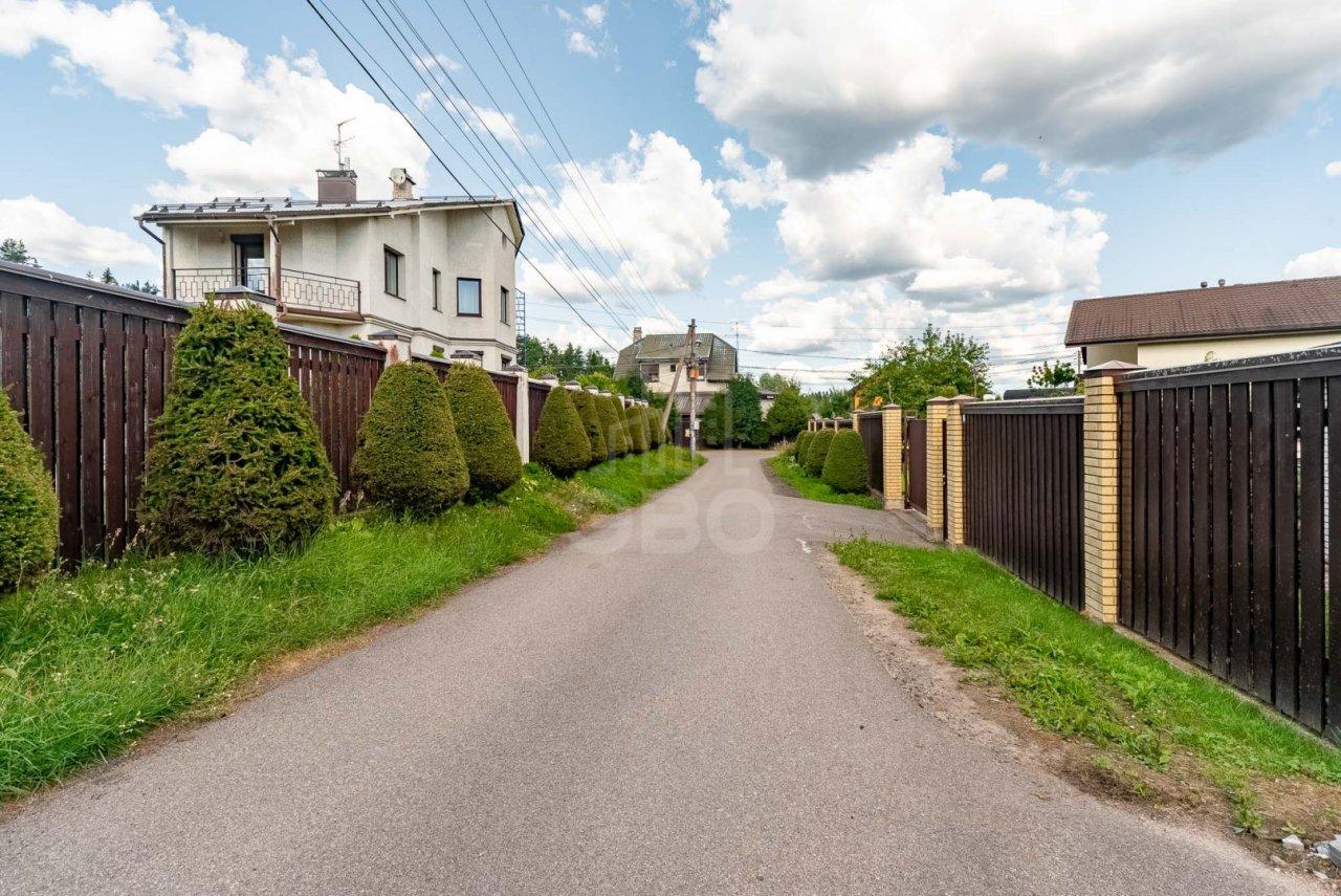 загородная недвижимость в Ленинградской области по адресу: Ленинградская область, Выборгский район, Спутник(свх Ленинский) снт, д.63