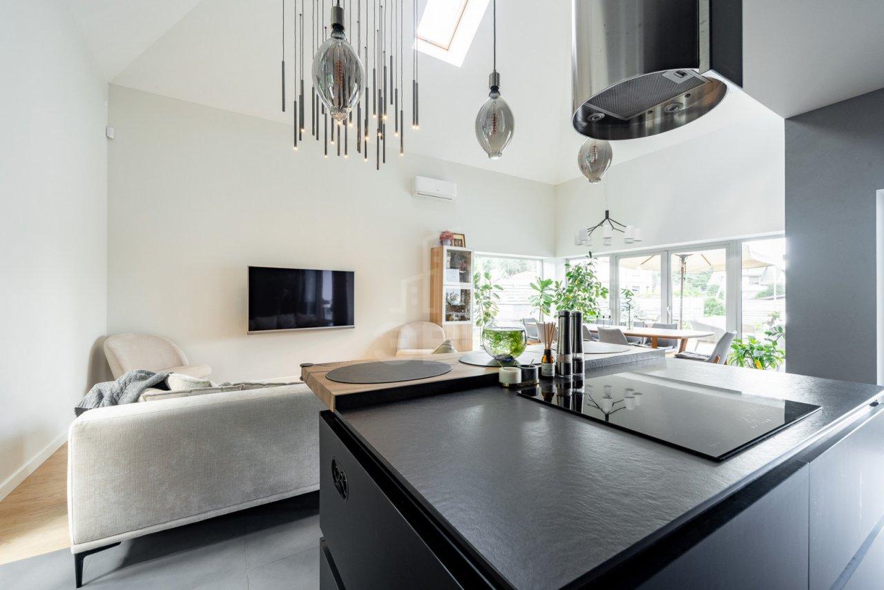 загородная недвижимость в Ленинградской области по адресу: Ленинградская область, Выборгский район, Спутник(свх Ленинский) снт, д.63