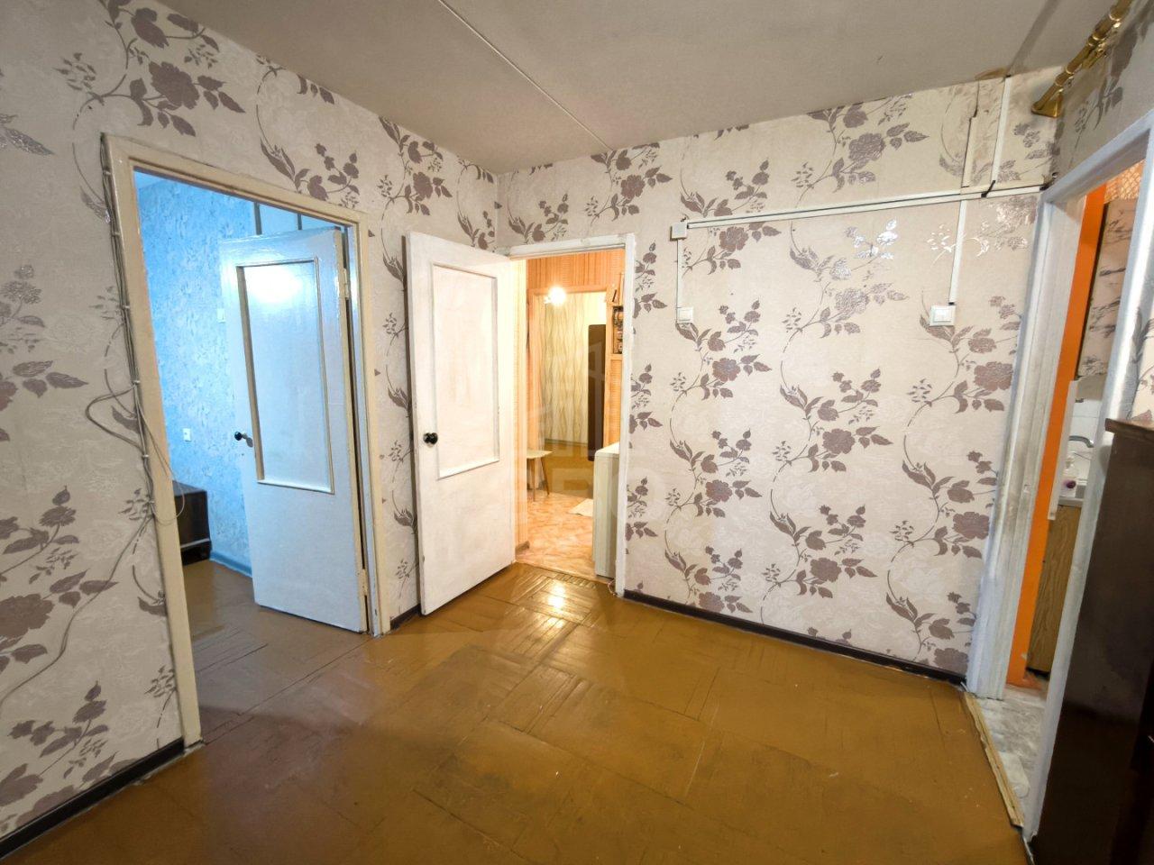 четырехкомнатная квартира в Санкт-Петербурге по адресу: Костюшко ул., 90