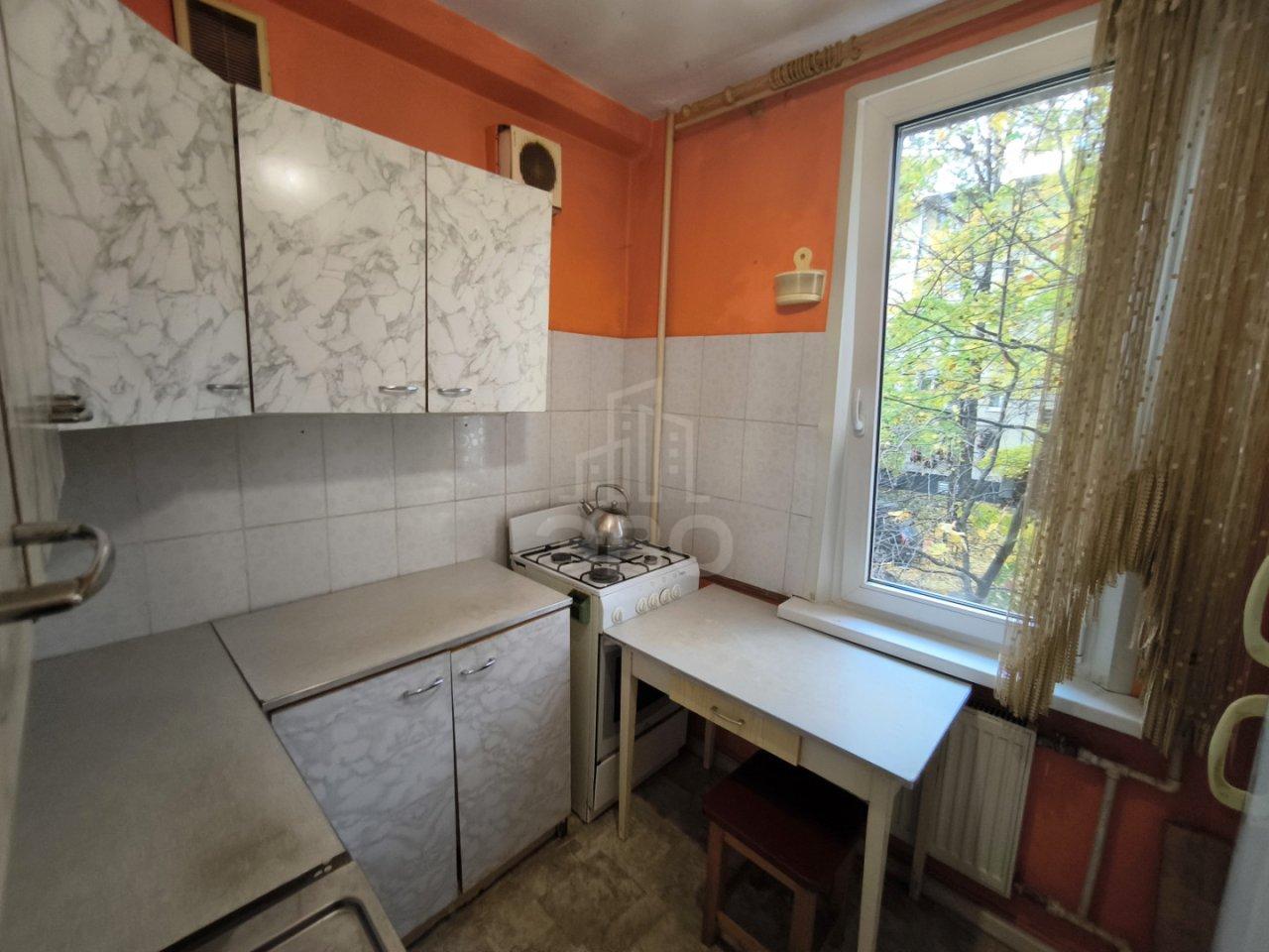 четырехкомнатная квартира в Санкт-Петербурге по адресу: Костюшко ул., 90