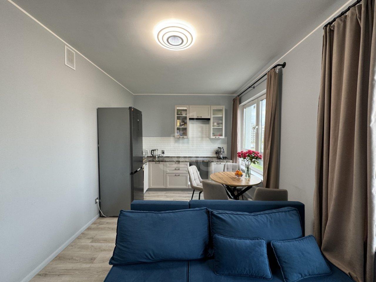 двухкомнатная квартира в Ленинградской области по адресу: Цветной б-р., 9, к 1