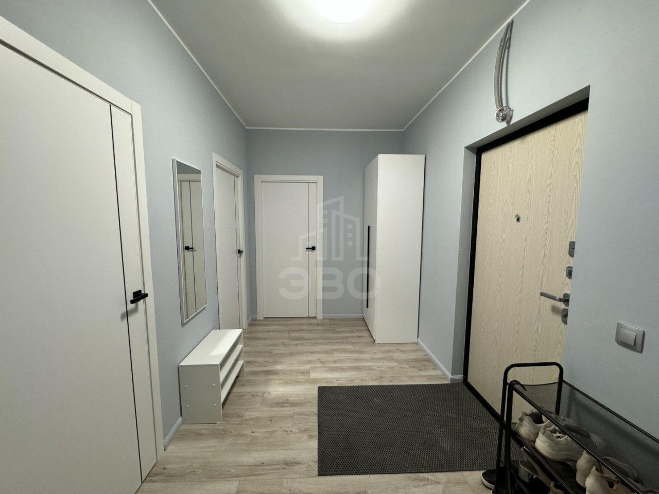 двухкомнатная квартира в Ленинградской области по адресу: Цветной б-р., 9, к 1