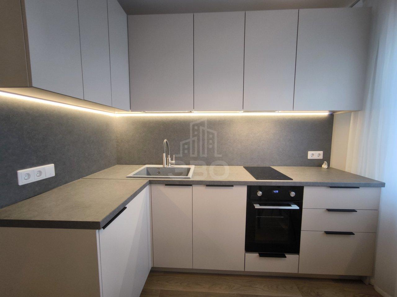 двухкомнатная квартира в Санкт-Петербурге по адресу: Кораблестроителей ул., 46, к 1