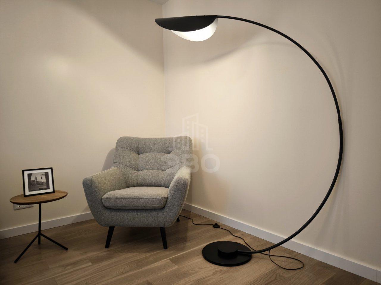 двухкомнатная квартира в Санкт-Петербурге по адресу: Кораблестроителей ул., 46, к 1