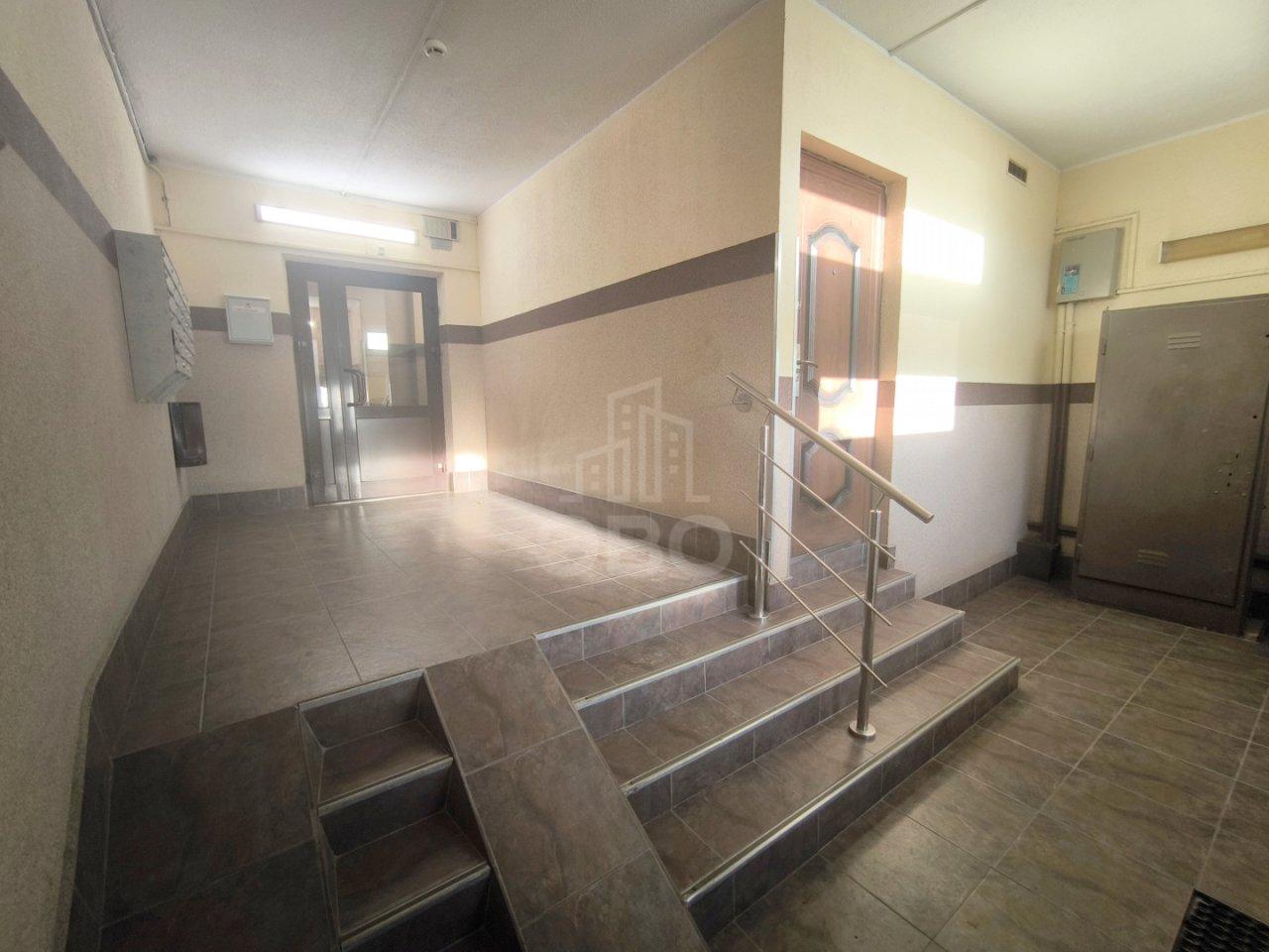 двухкомнатная квартира в Санкт-Петербурге по адресу: Кораблестроителей ул., 46, к 1