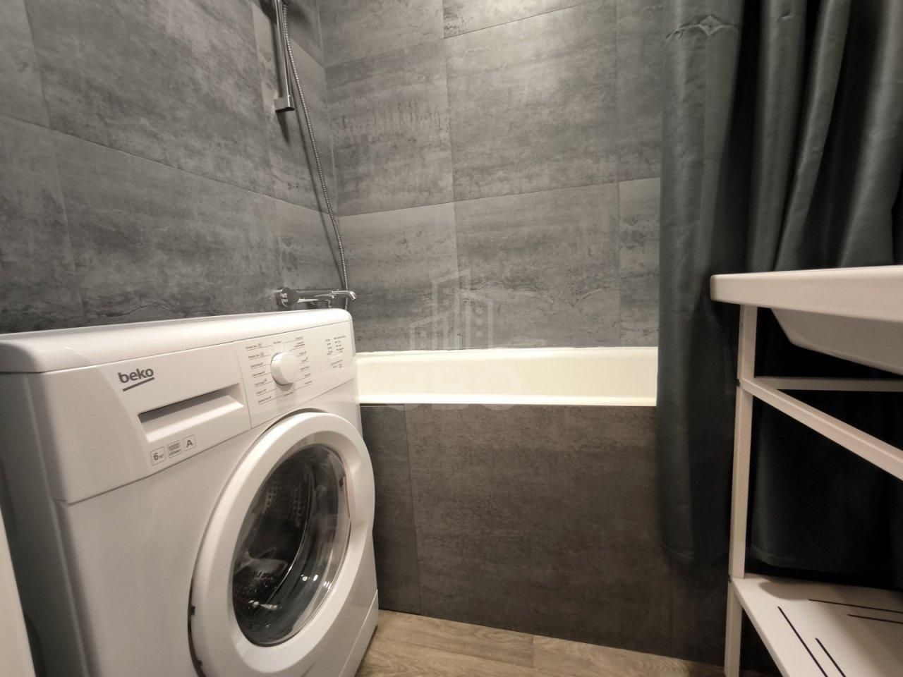 двухкомнатная квартира в Санкт-Петербурге по адресу: Кораблестроителей ул., 46, к 1