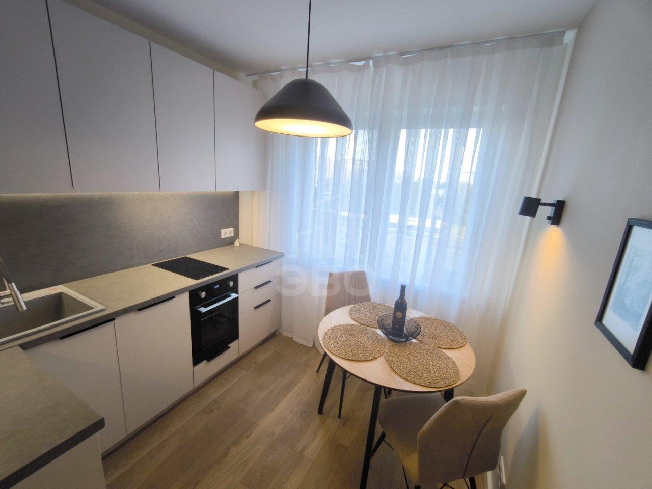 двухкомнатная квартира в Санкт-Петербурге по адресу: Кораблестроителей ул., 46, к 1