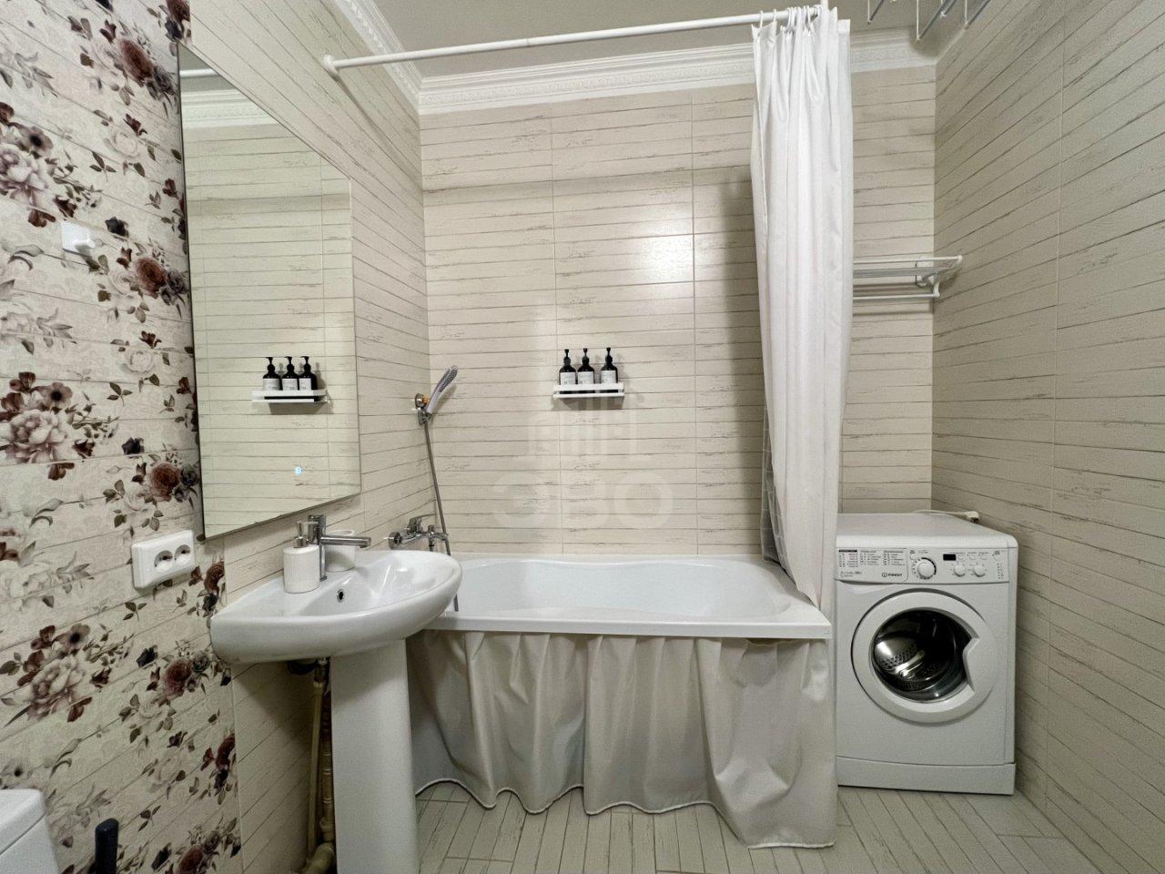 однокомнатная квартира в Санкт-Петербурге по адресу: Комендантский проспект, 60, к 1, строение 1