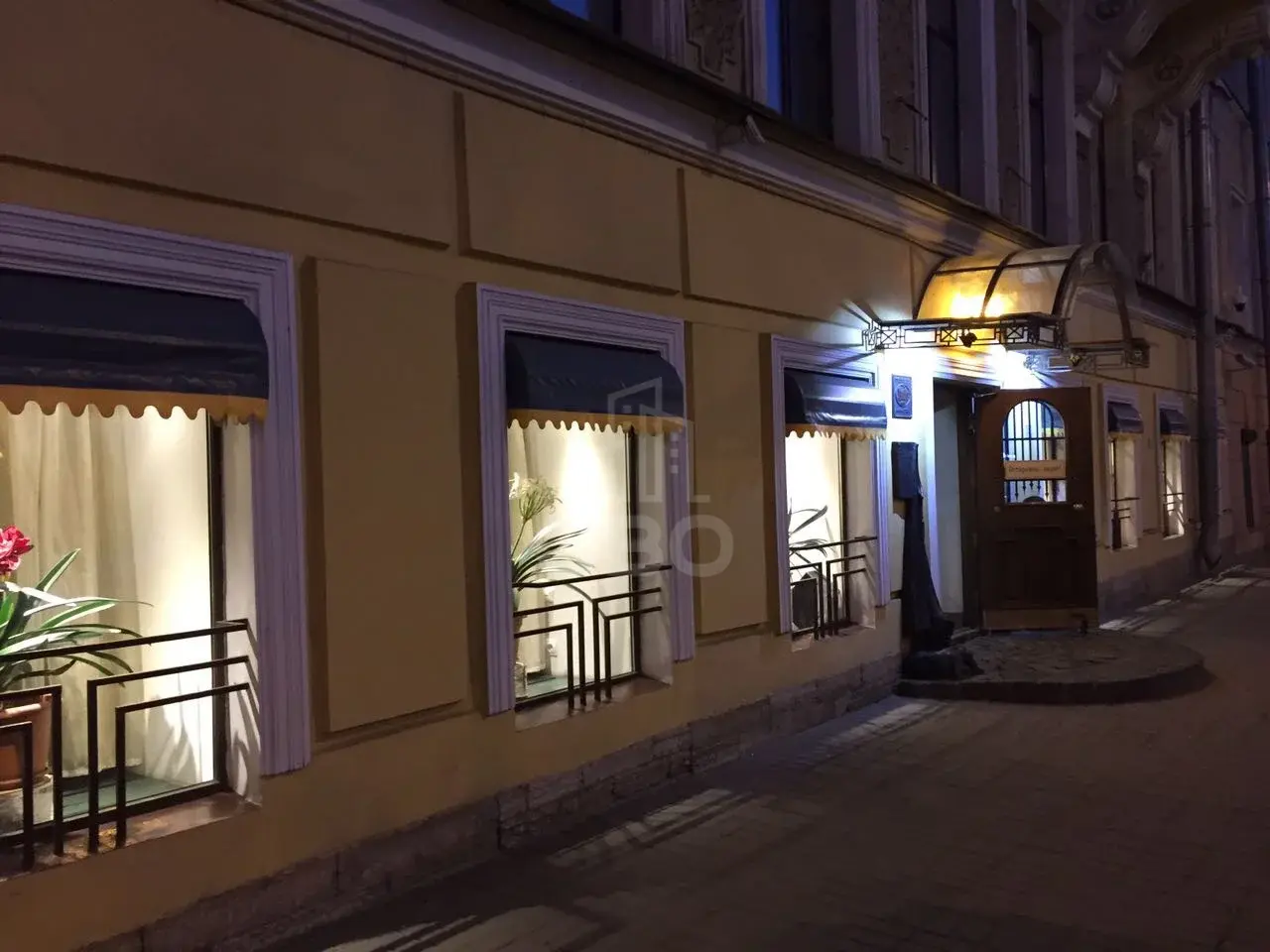 двухкомнатная квартира в Санкт-Петербурге по адресу: Садовая ул., 106
