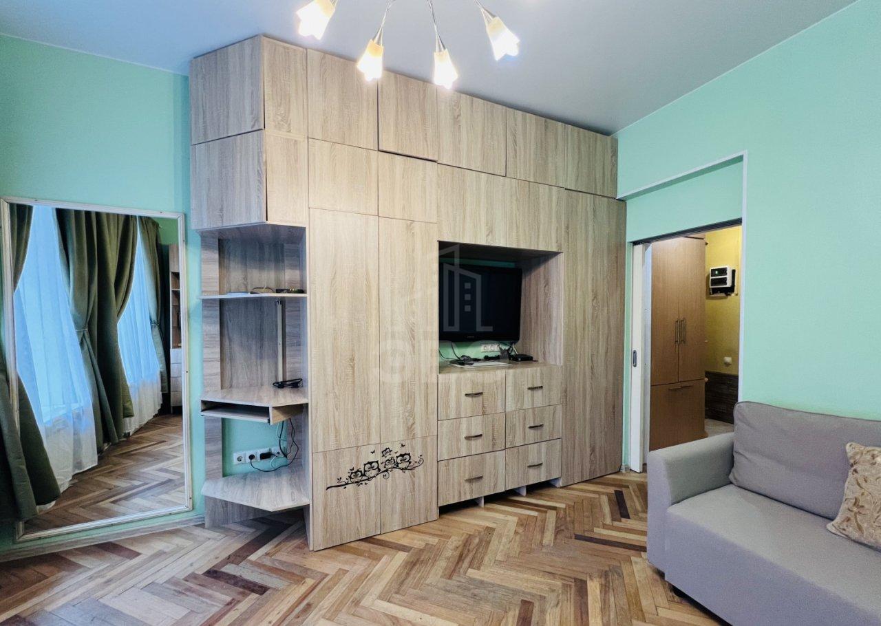 однокомнатная квартира в Санкт-Петербурге по адресу: Чапаева ул., 19, литера Б