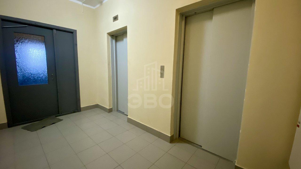 однокомнатная квартира в Санкт-Петербурге по адресу: Петергофское ш., 45