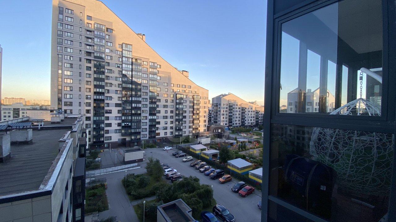 однокомнатная квартира в Санкт-Петербурге по адресу: Петергофское ш., 45