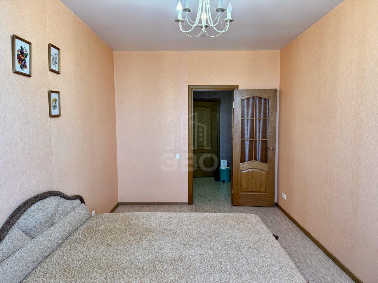 двухкомнатная квартира в Санкт-Петербурге по адресу: Революции ш., 18, к 2