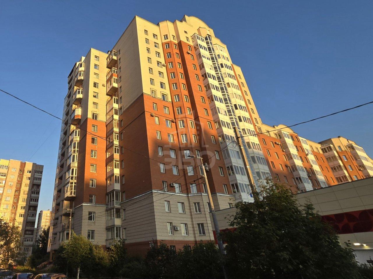 однокомнатная квартира в Санкт-Петербурге по адресу: Новоколомяжский проспект, 4, к 1