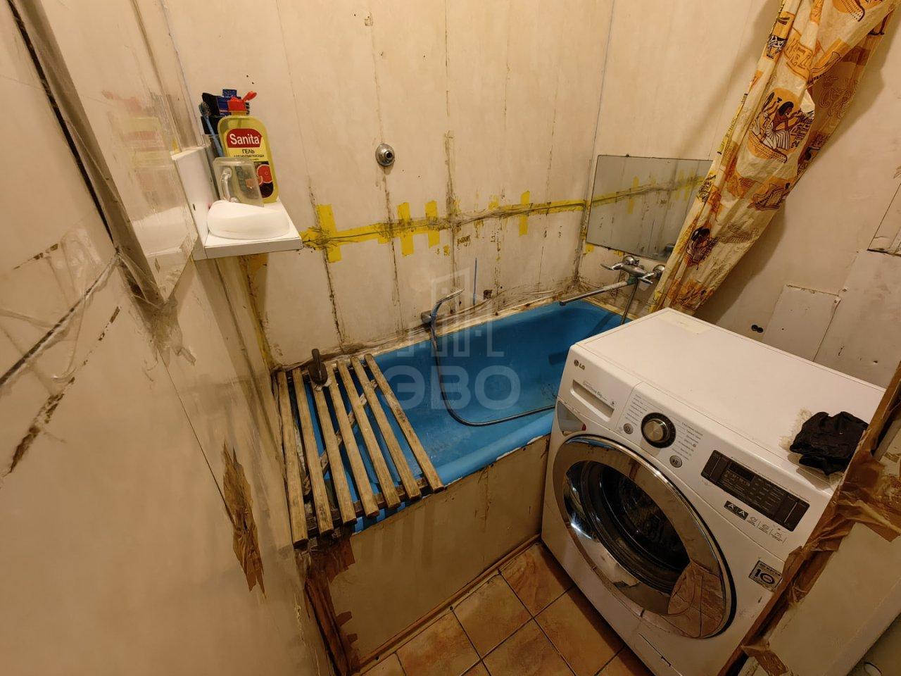 трехкомнатная квартира в Санкт-Петербурге по адресу: Невский проспект, 146