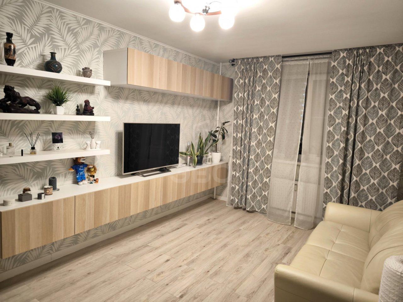 двухкомнатная квартира в Санкт-Петербурге по адресу: Фёдора Абрамова ул., 21, к 3, строение 1