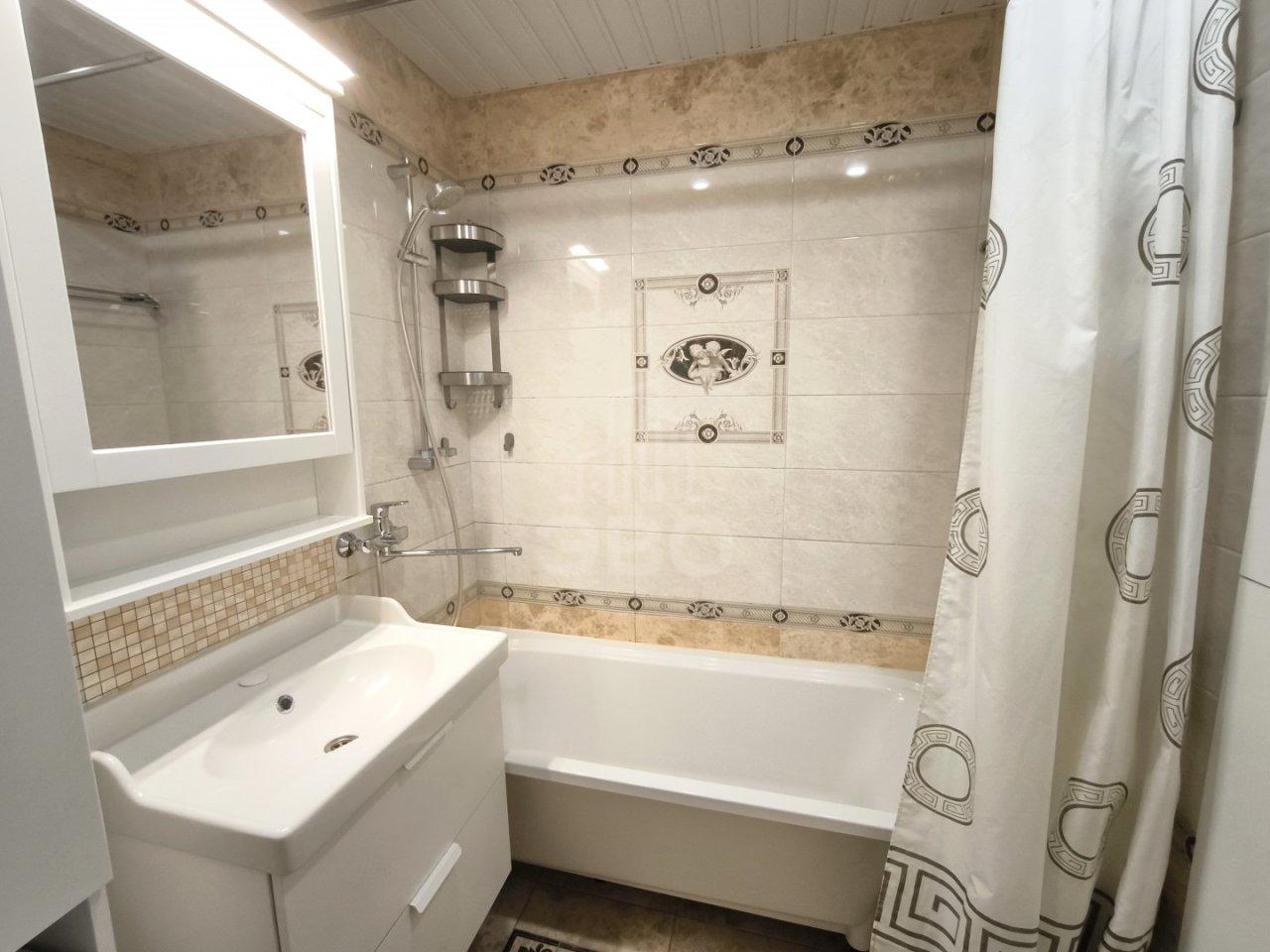 двухкомнатная квартира в Санкт-Петербурге по адресу: Фёдора Абрамова ул., 21, к 3, строение 1